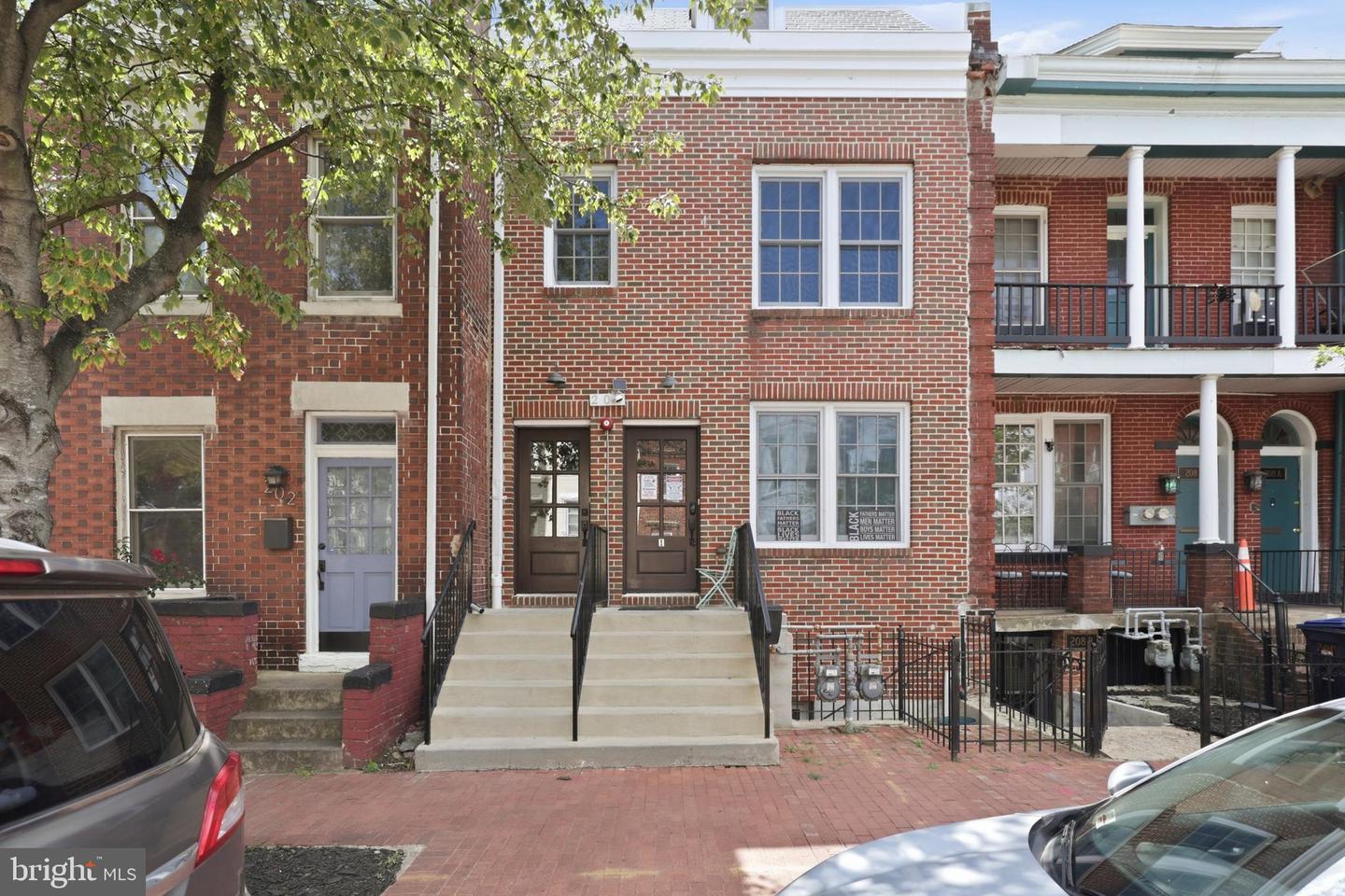 206 Morgan St NW — photo