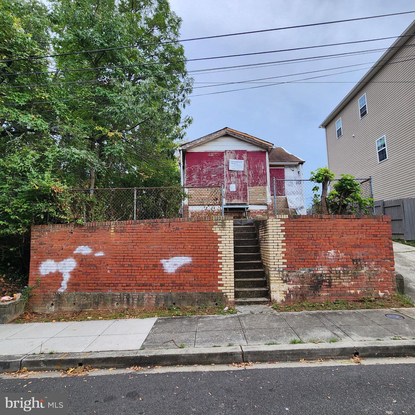 4953 D St SE — photo