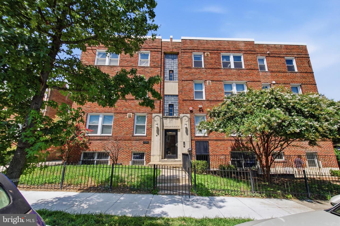 1380 Bryant St NE #10 — photo