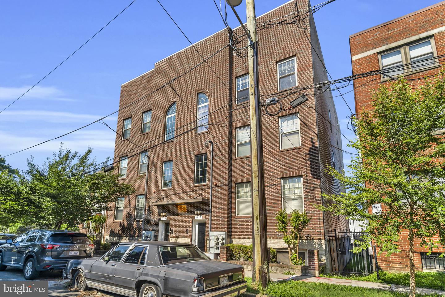 1617 21st Pl SE #104 — photo