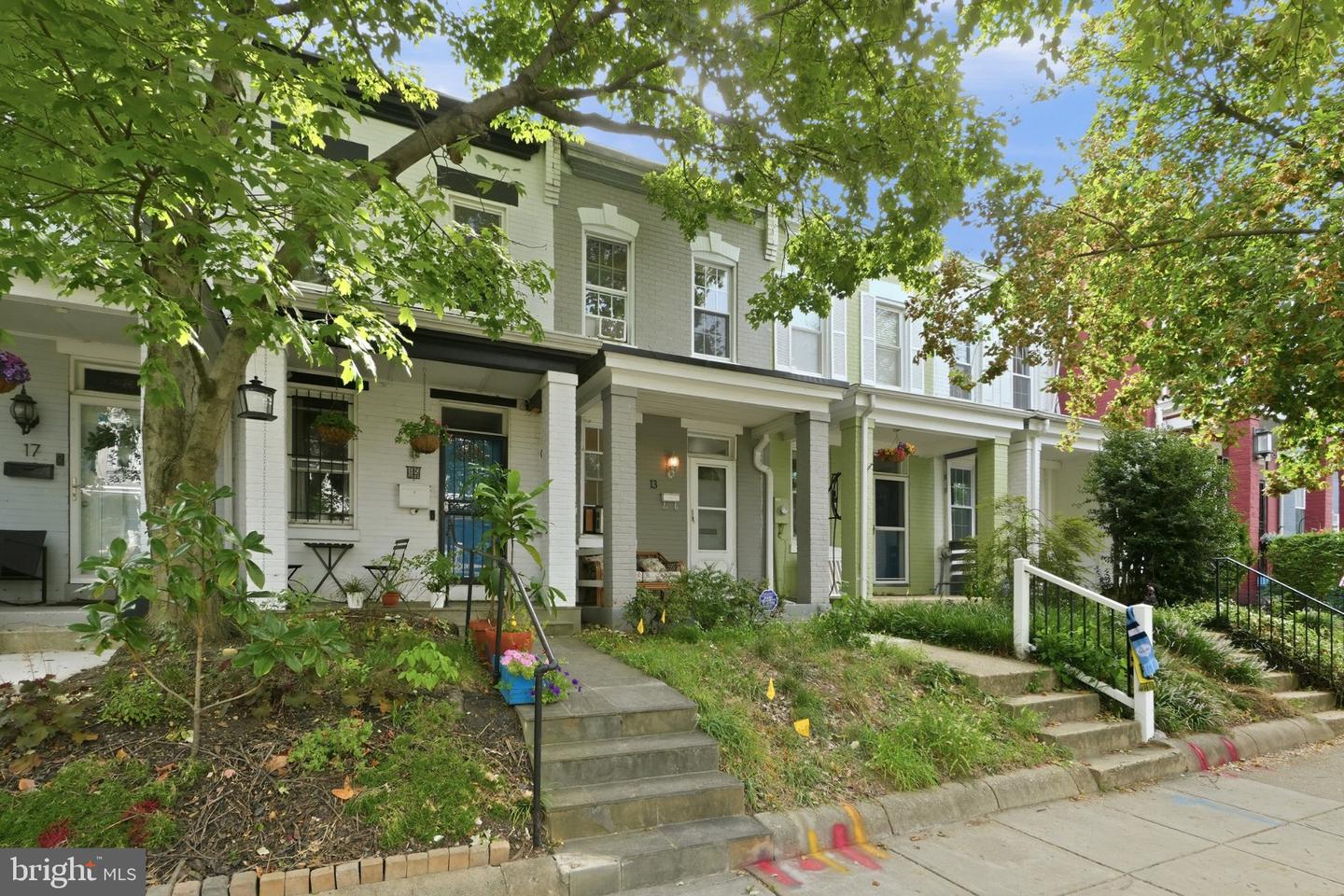 13 16th St NE — photo