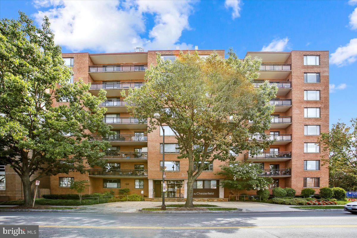 3315 Wisconsin Avenue N #B3 — photo