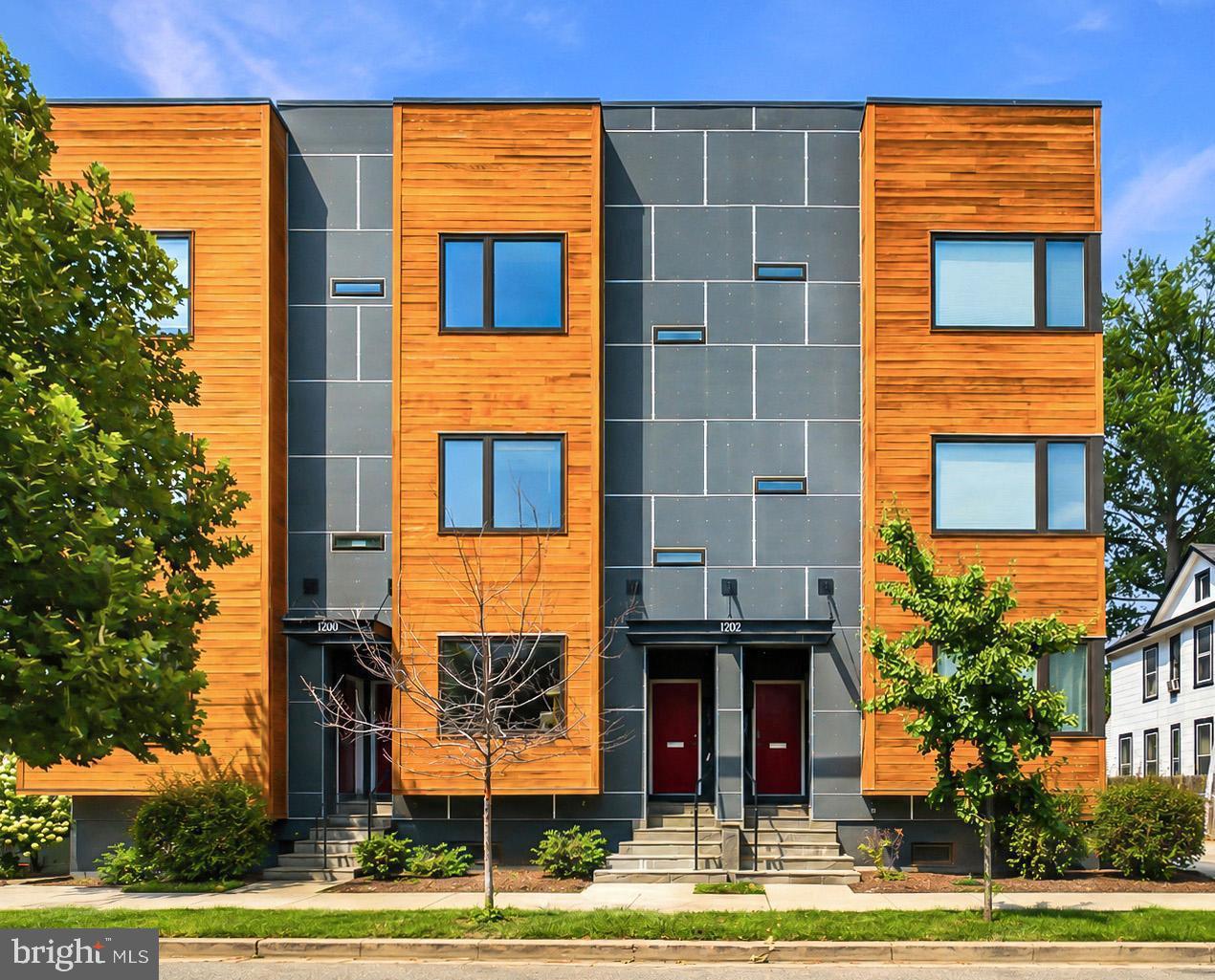 1202 Jackson St NE #102 — photo