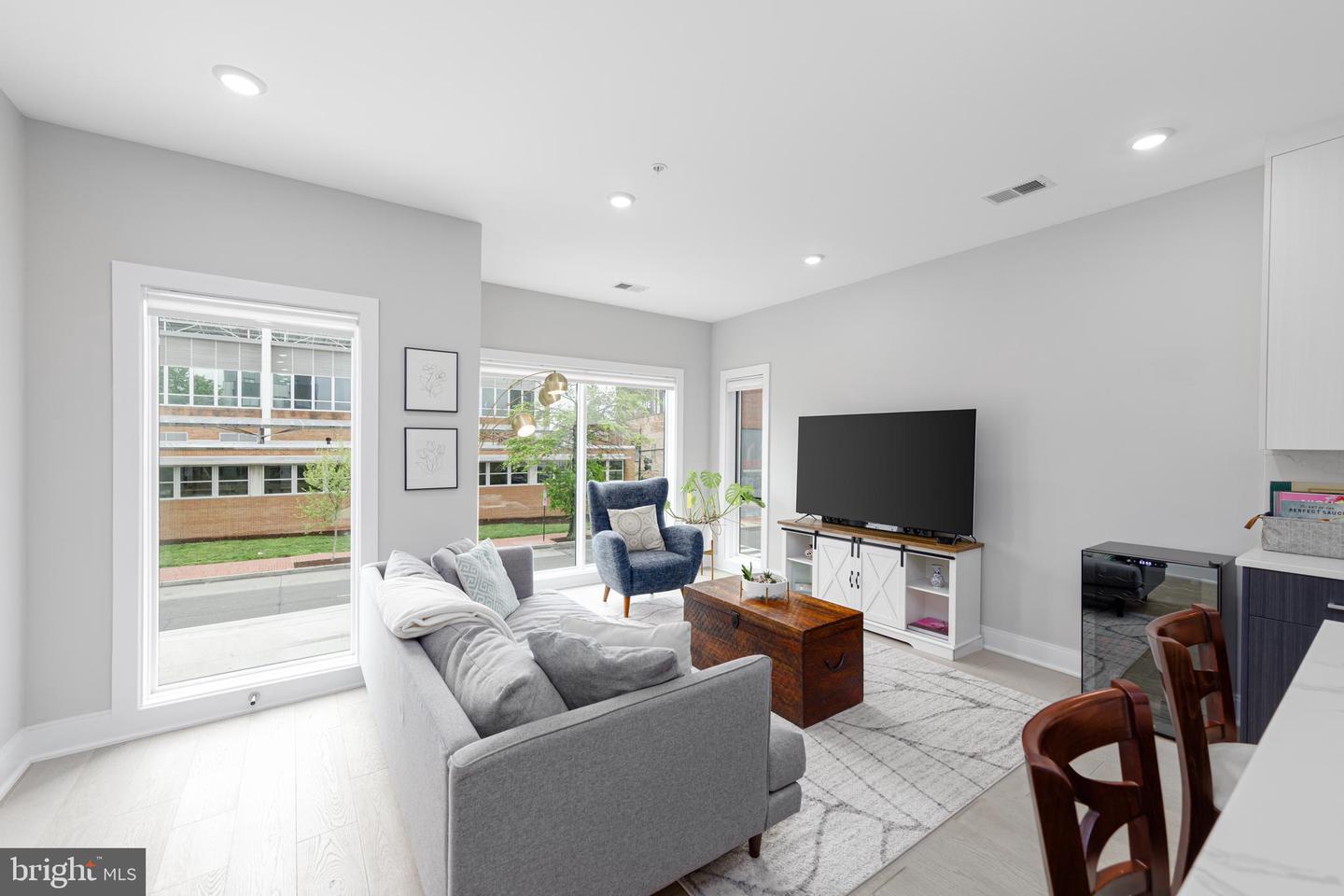 2812 Georgia Ave NW #5 — photo