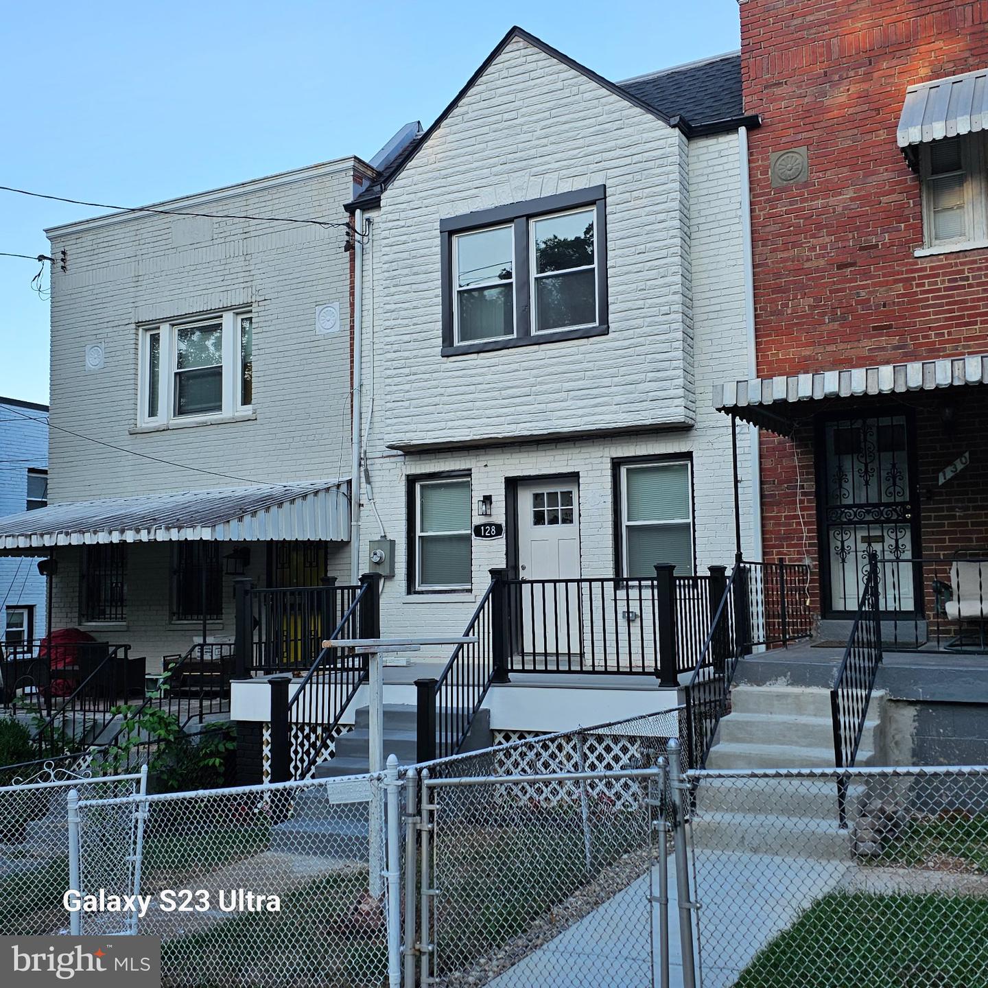 128 53rd St SE — photo