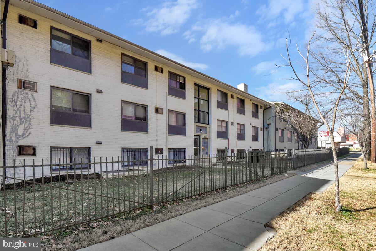 3103 Naylor Rd SE #304 — photo