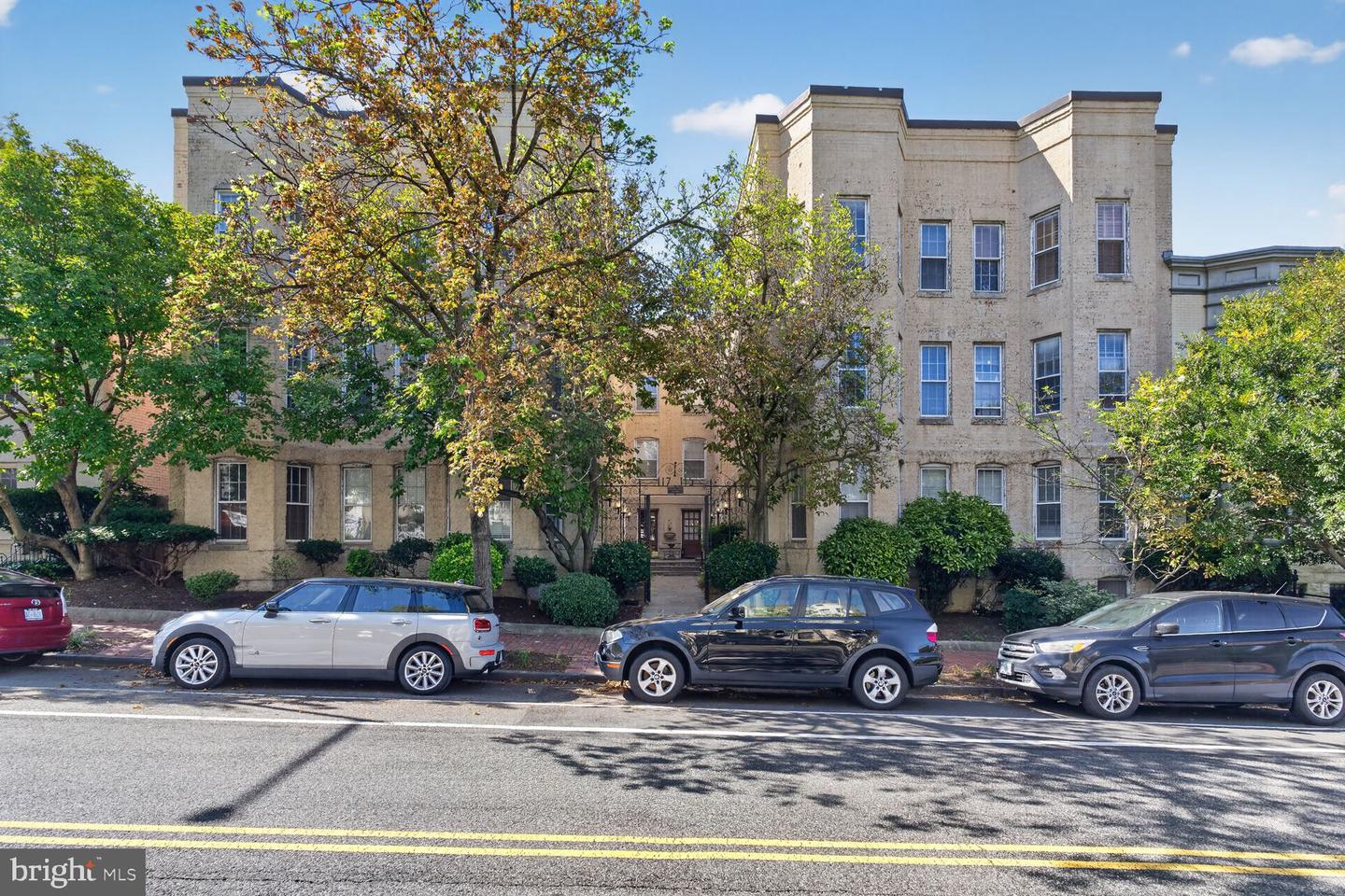 115 E SE #201, Washington, DC 20003 — photo 2