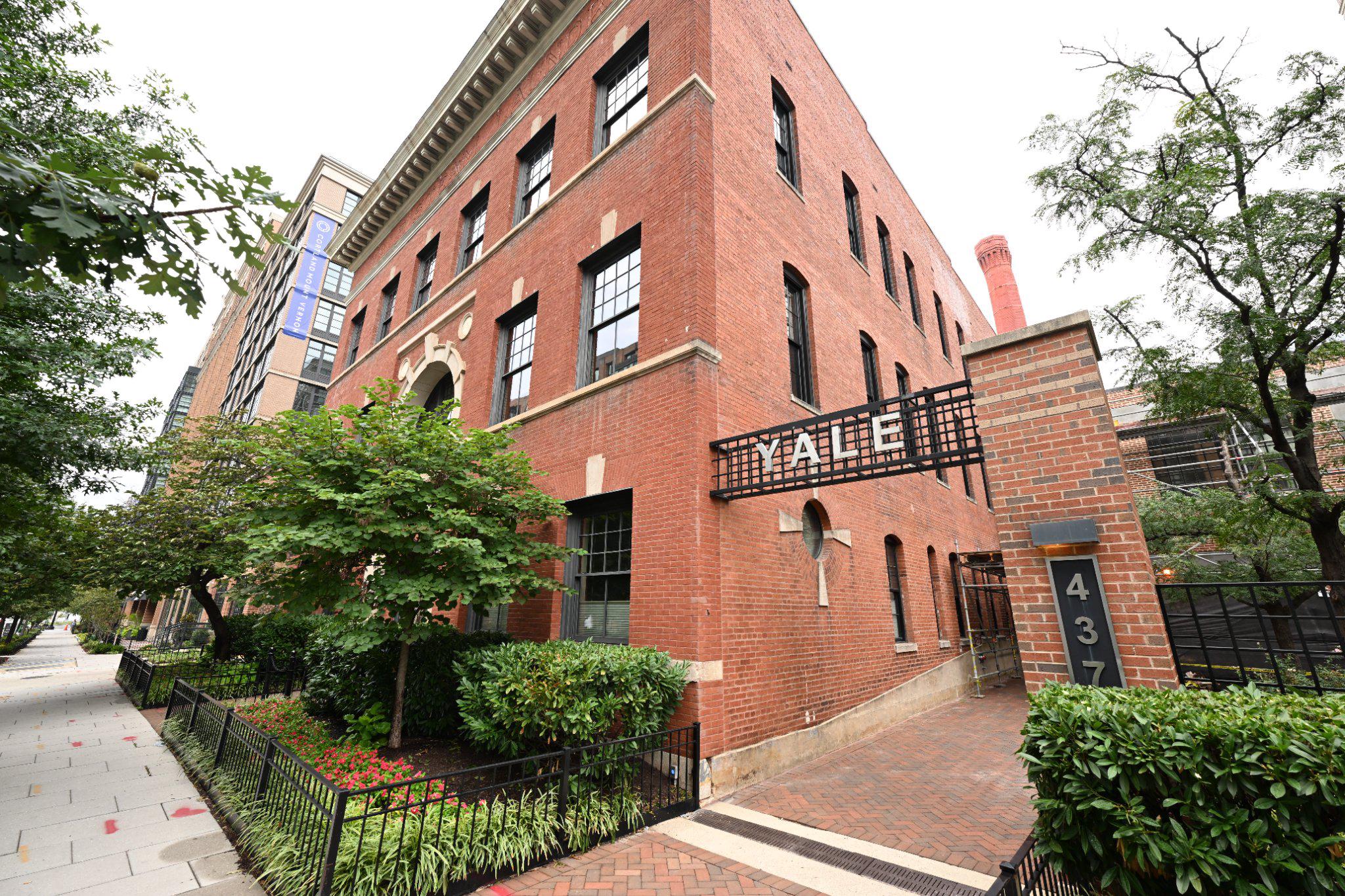 437 New York Ave NW #Y29 — photo