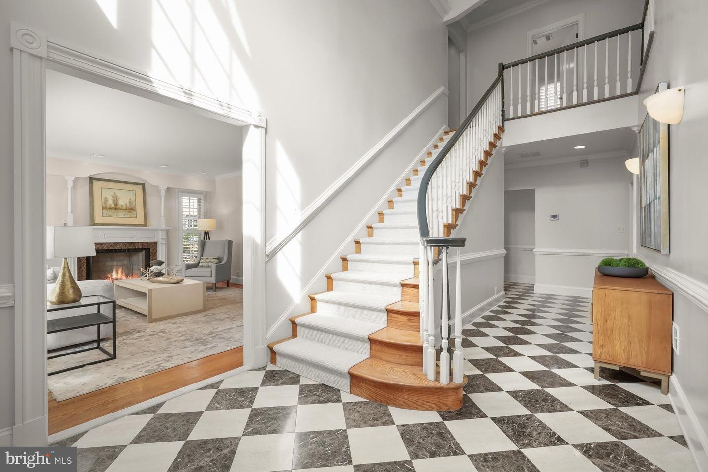 1620 Foxhall Road NW, Washington, DC 20007 — photo 2