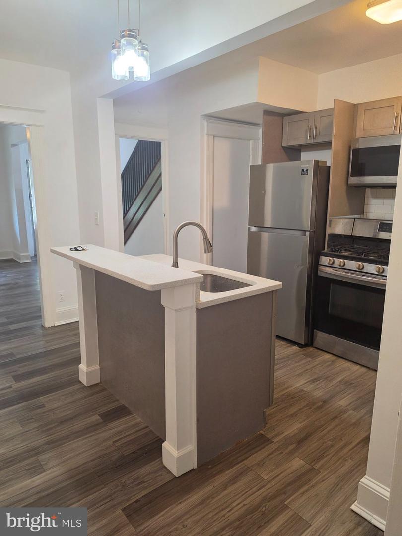 162 T Street NE, Washington, DC 20002 — photo 3