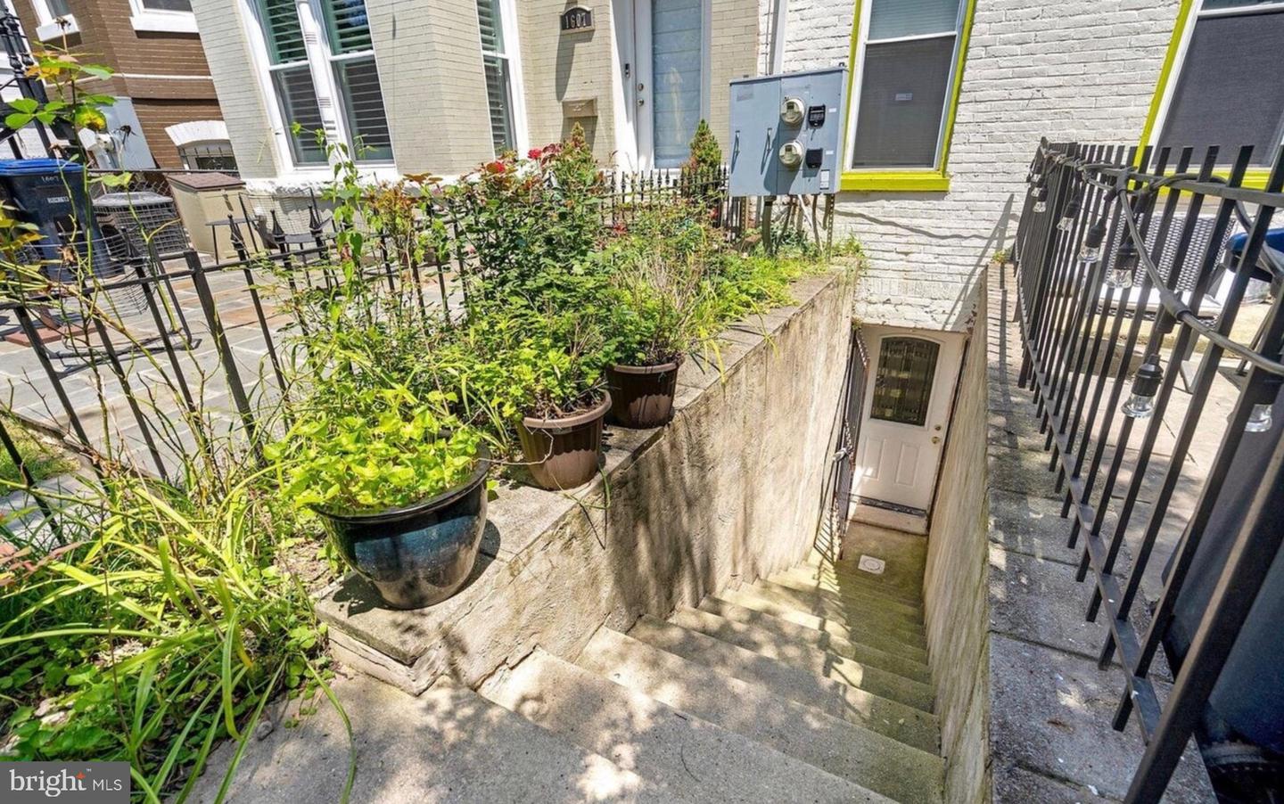 1605 New Jersey Ave NW — photo