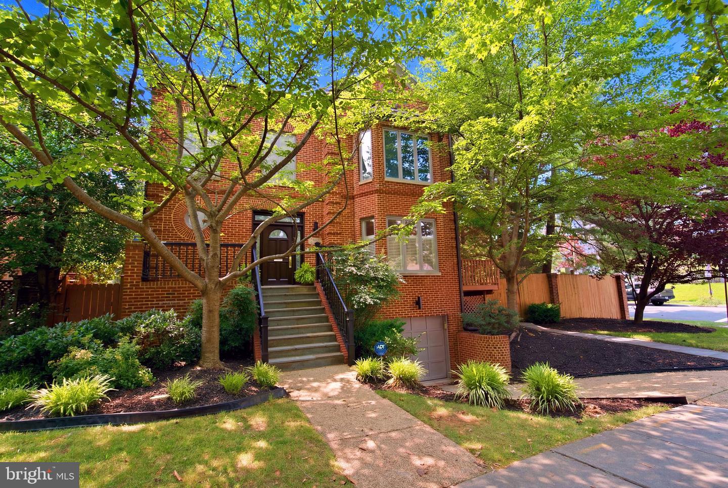 5430 Chevy Chase Parkway Pkwy NW — photo
