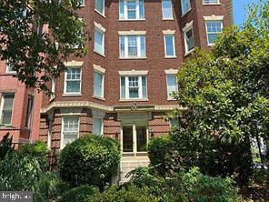 624 Maryland Ave NE #1 — photo