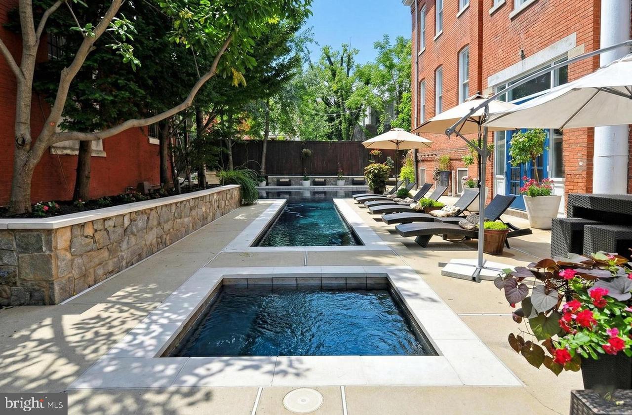 1375 Maryland Ave NE #K — photo