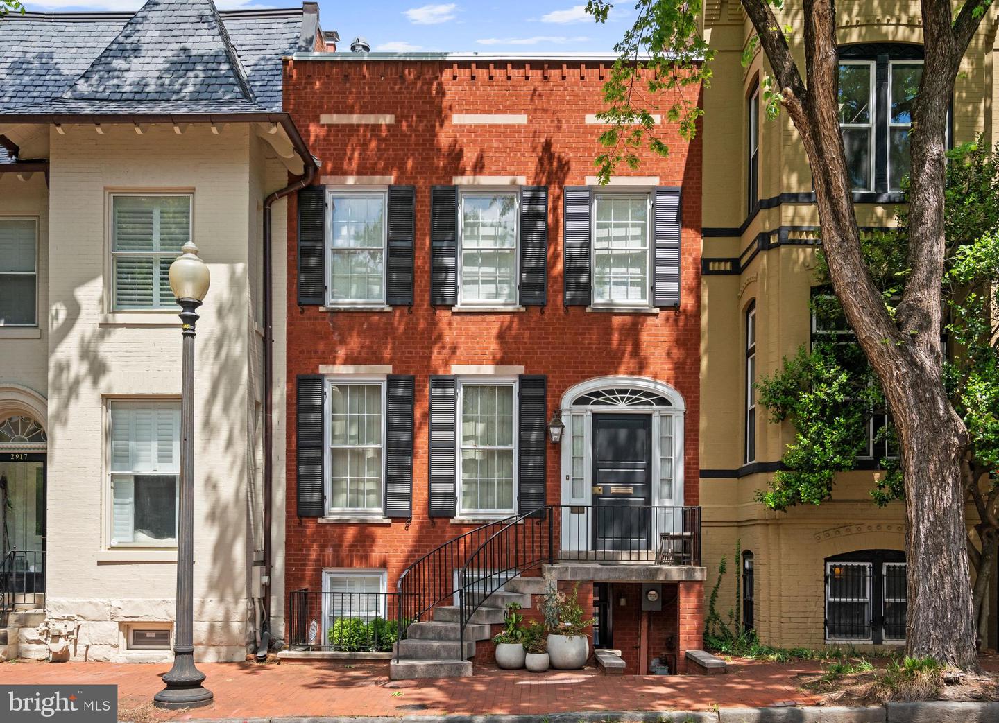 2915 Q St NW — photo