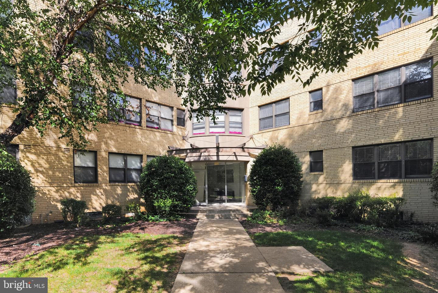 210-212 Oakwood St SE #318 — photo