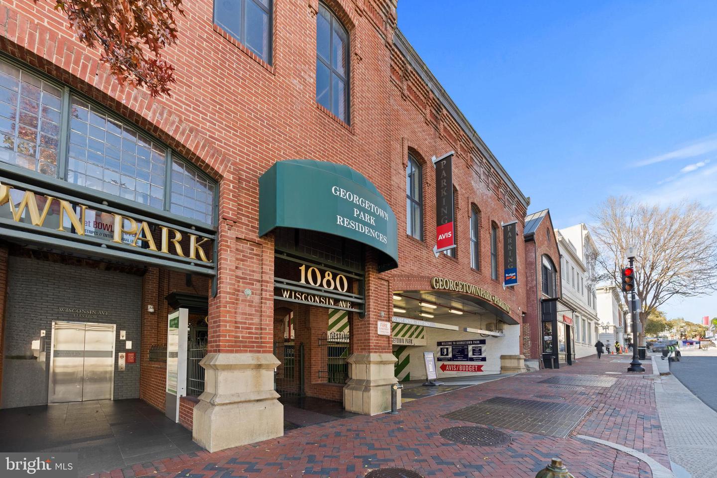 1080 Wisconsin Ave NW #1002 — photo