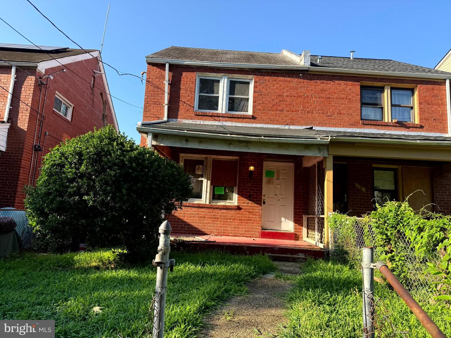 148 Forrester St SW — photo