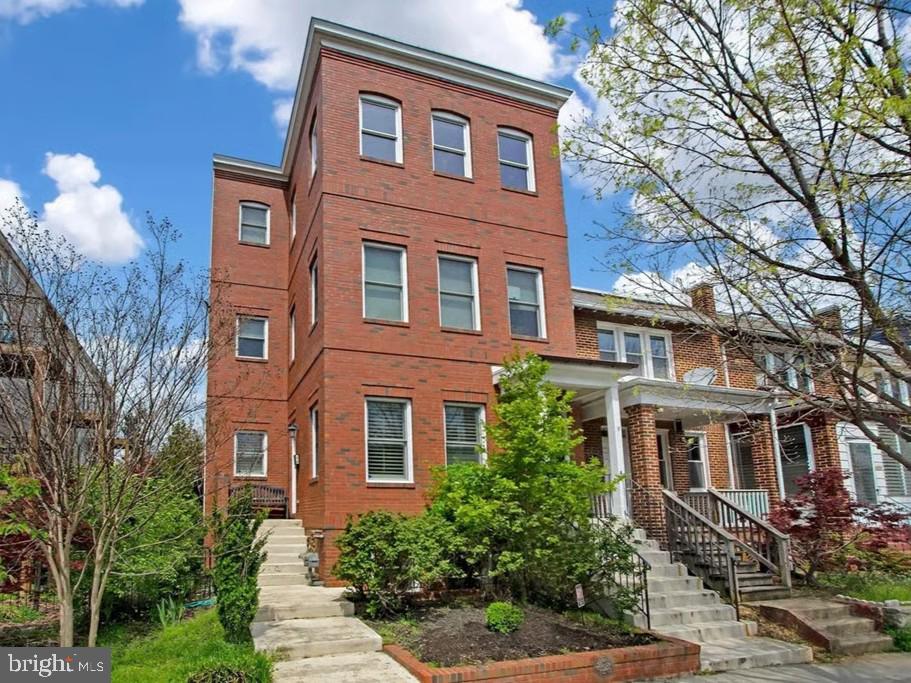 1804 Independence Ave SE #2 — photo