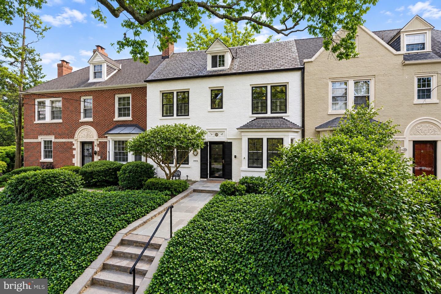 3306 Cathedral Ave NW — photo