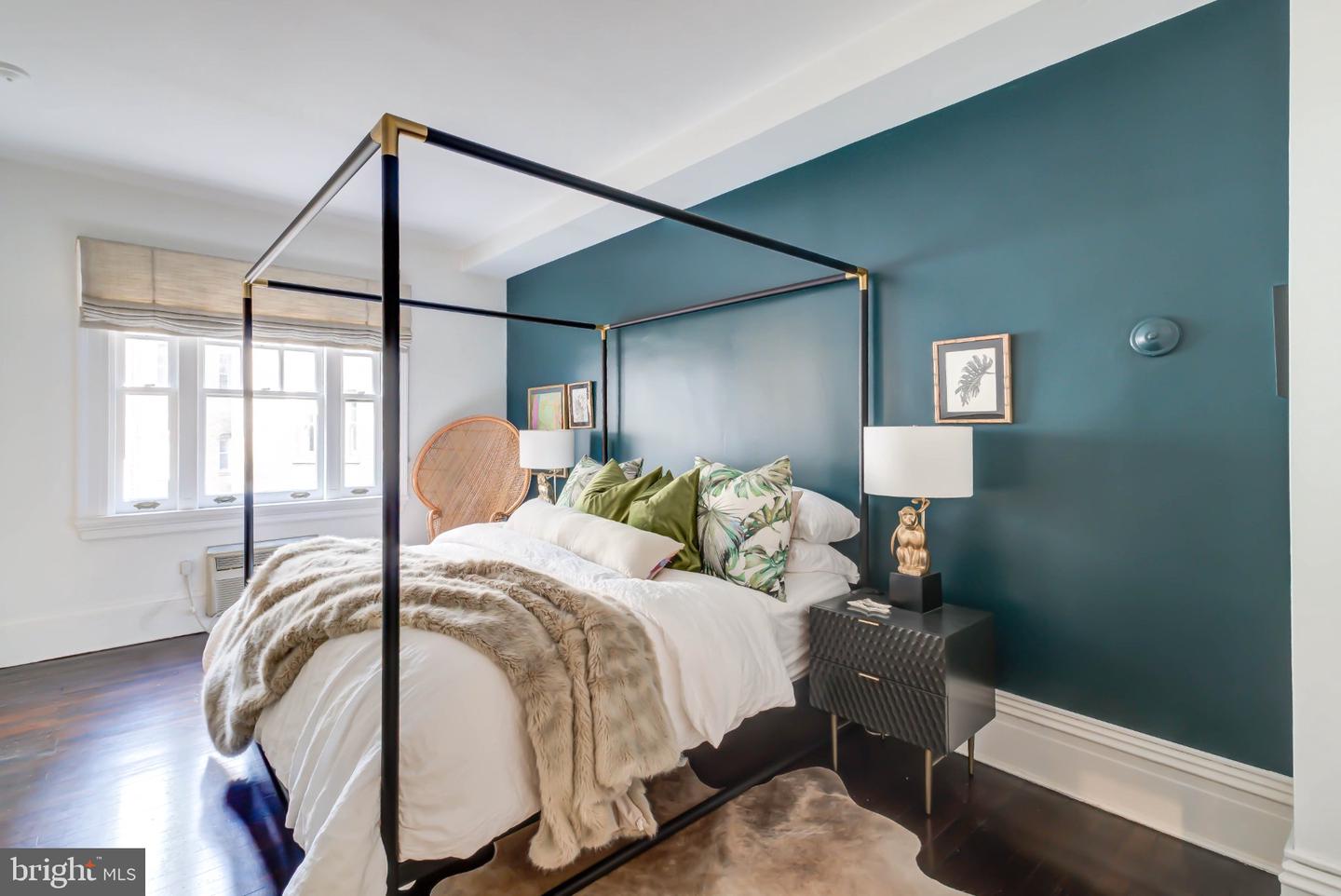 2311 Connecticut Ave NW #405 — photo
