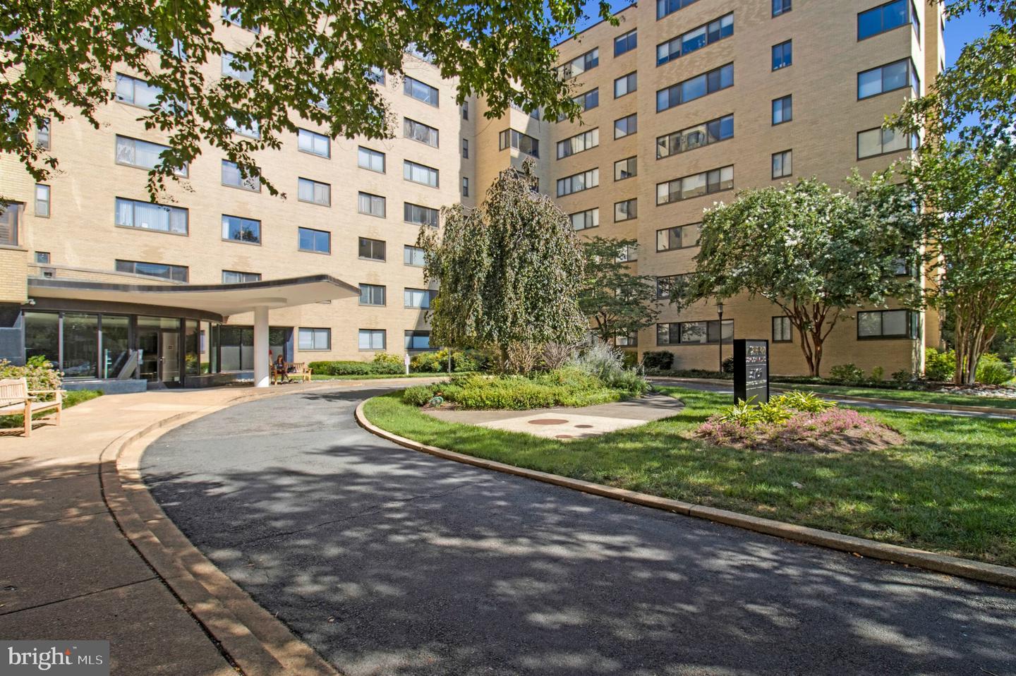 3701 Connecticut Ave NW #720 — photo