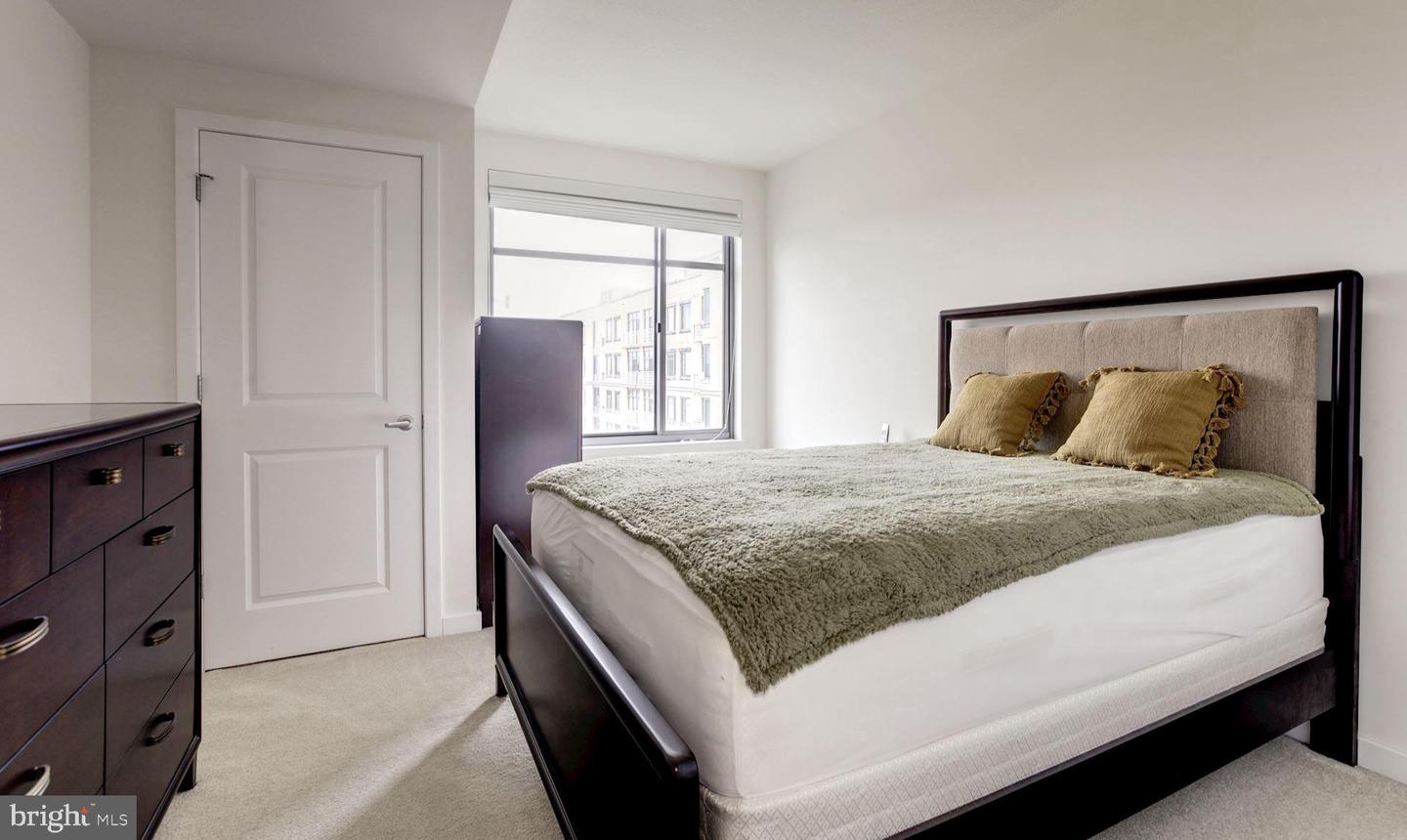 475 K St NW #1105 — photo