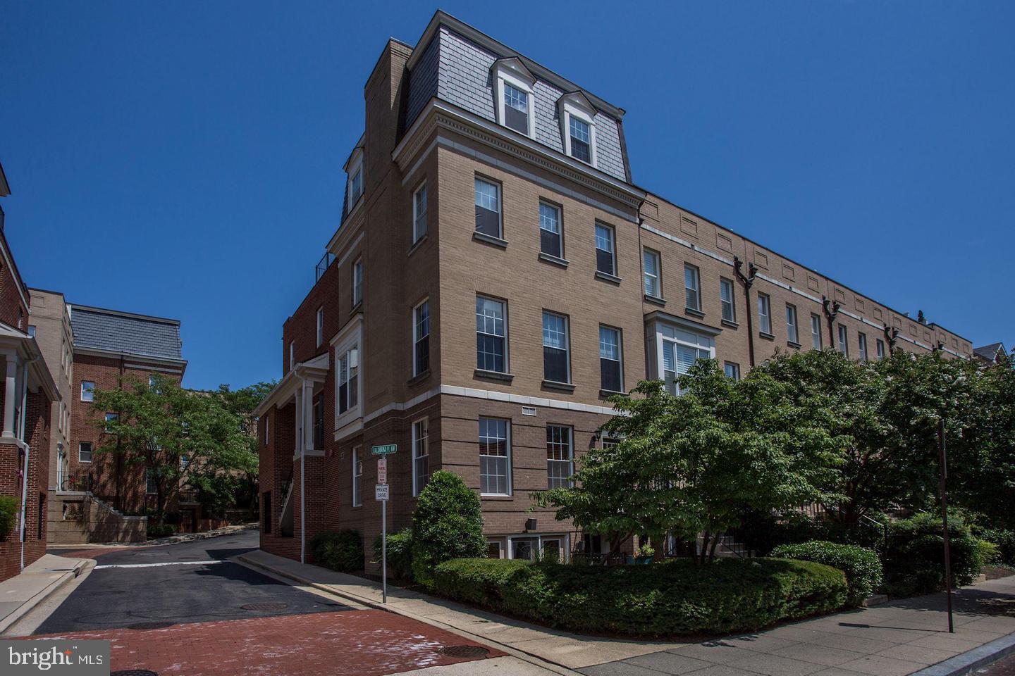 2409 1/2 20th St NW #1091 — photo