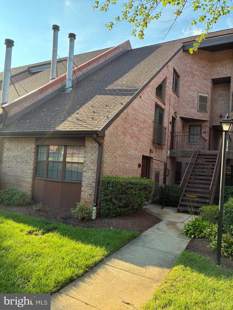 3068 Pineview NE #3068 — photo