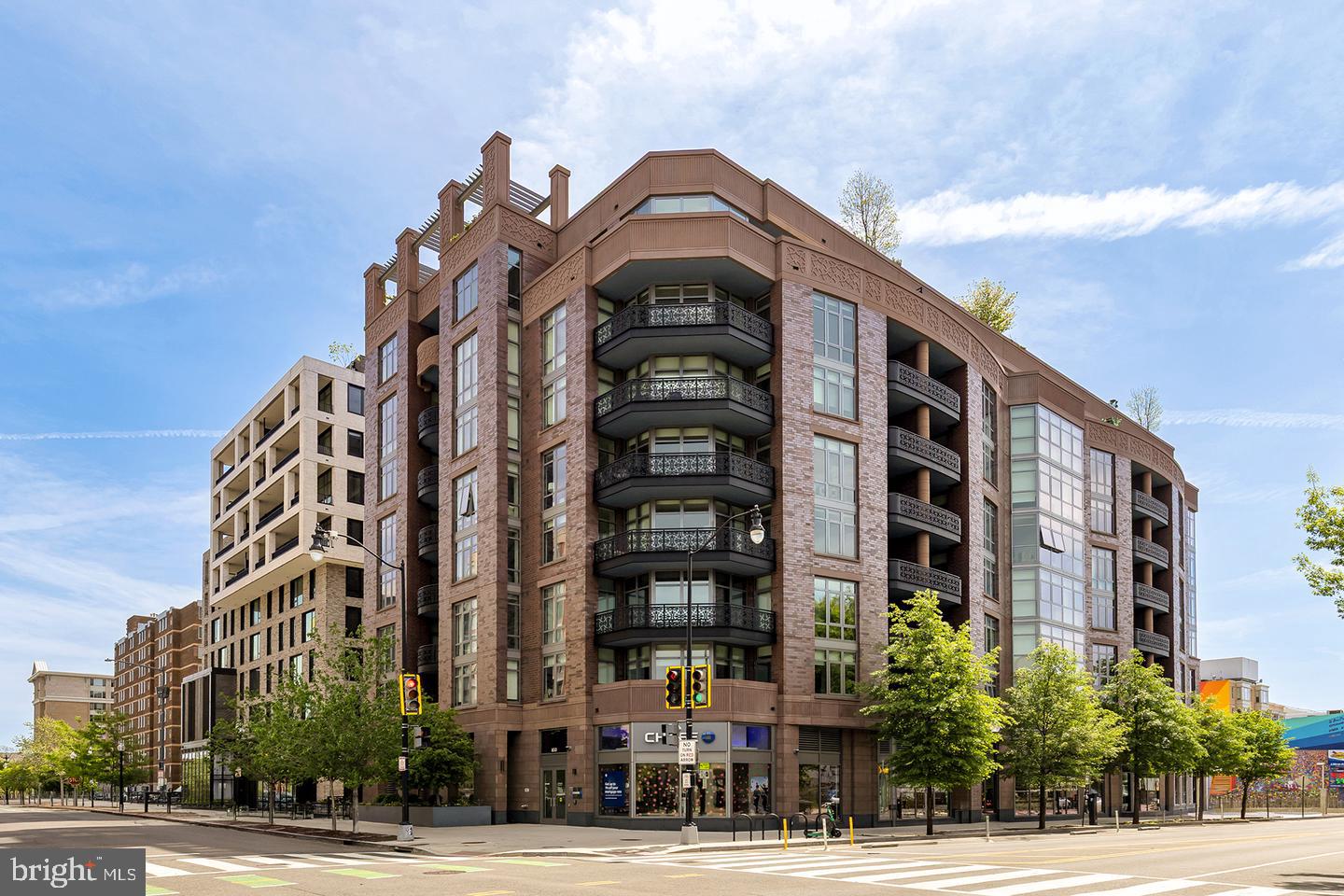 810 O St NW #901 — photo