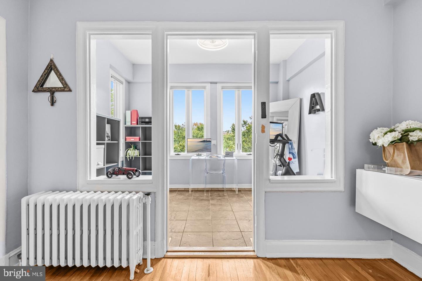 2032 Belmont Rd NW #405 — photo