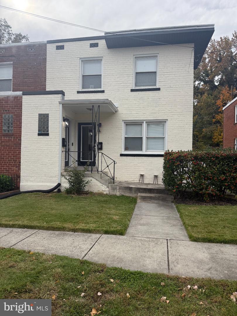 2723 SE Fort Baker Dr SE — photo