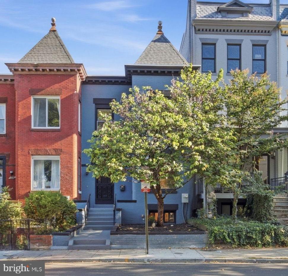 1112 Monroe St NW — photo