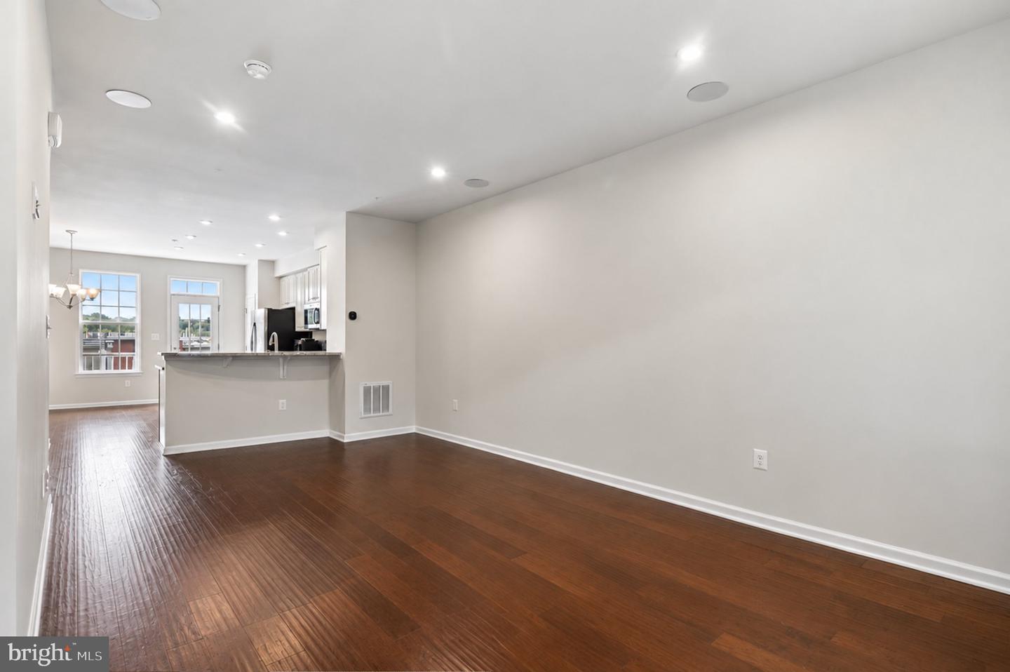 1207 Trenton Pl SE — photo