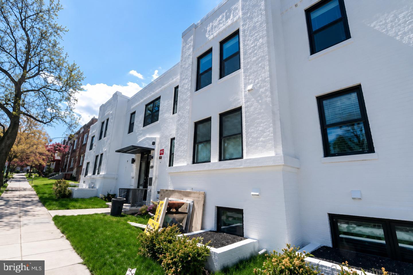 5408 First Pl NW #304 — photo