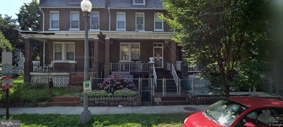 1125 Orren St NE — photo