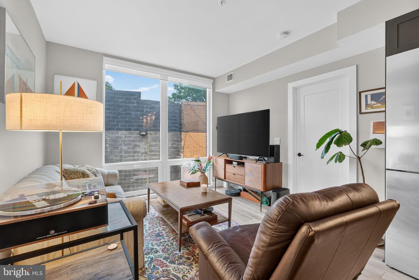 801 Virginia Ave SE #206 — photo