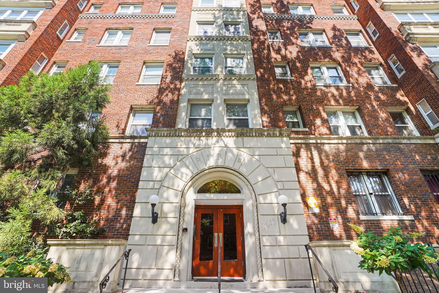 1615 Kenyon St NW #46 — photo