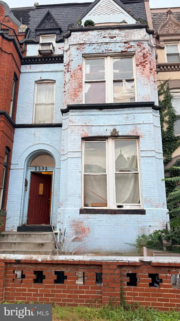 1131 6th NW — photo
