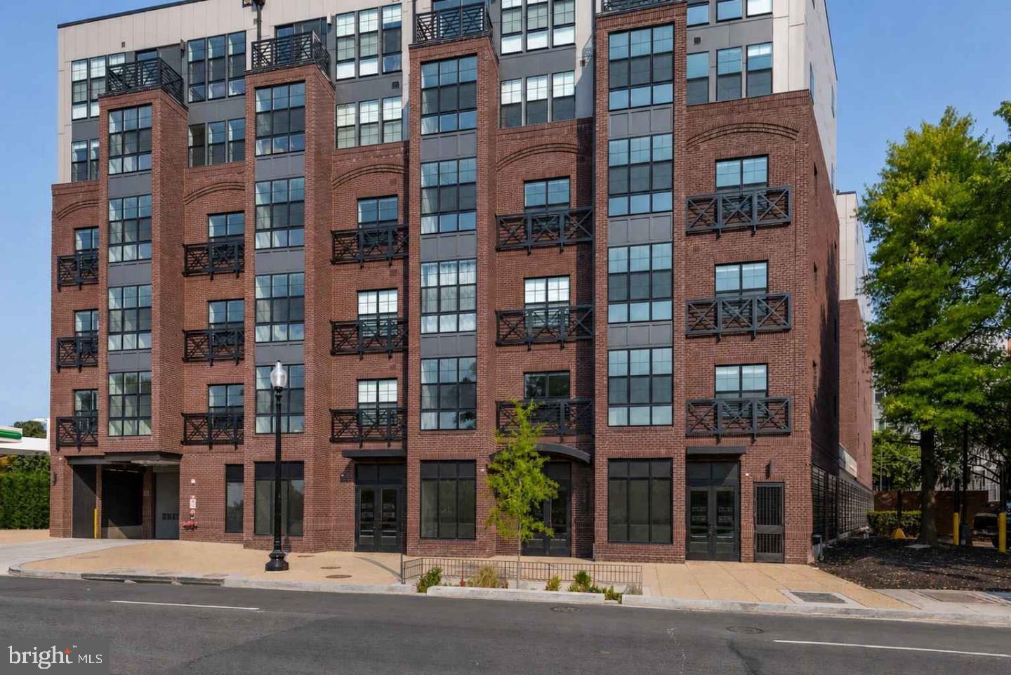 410 Rhode Island Ave NE #209 — photo