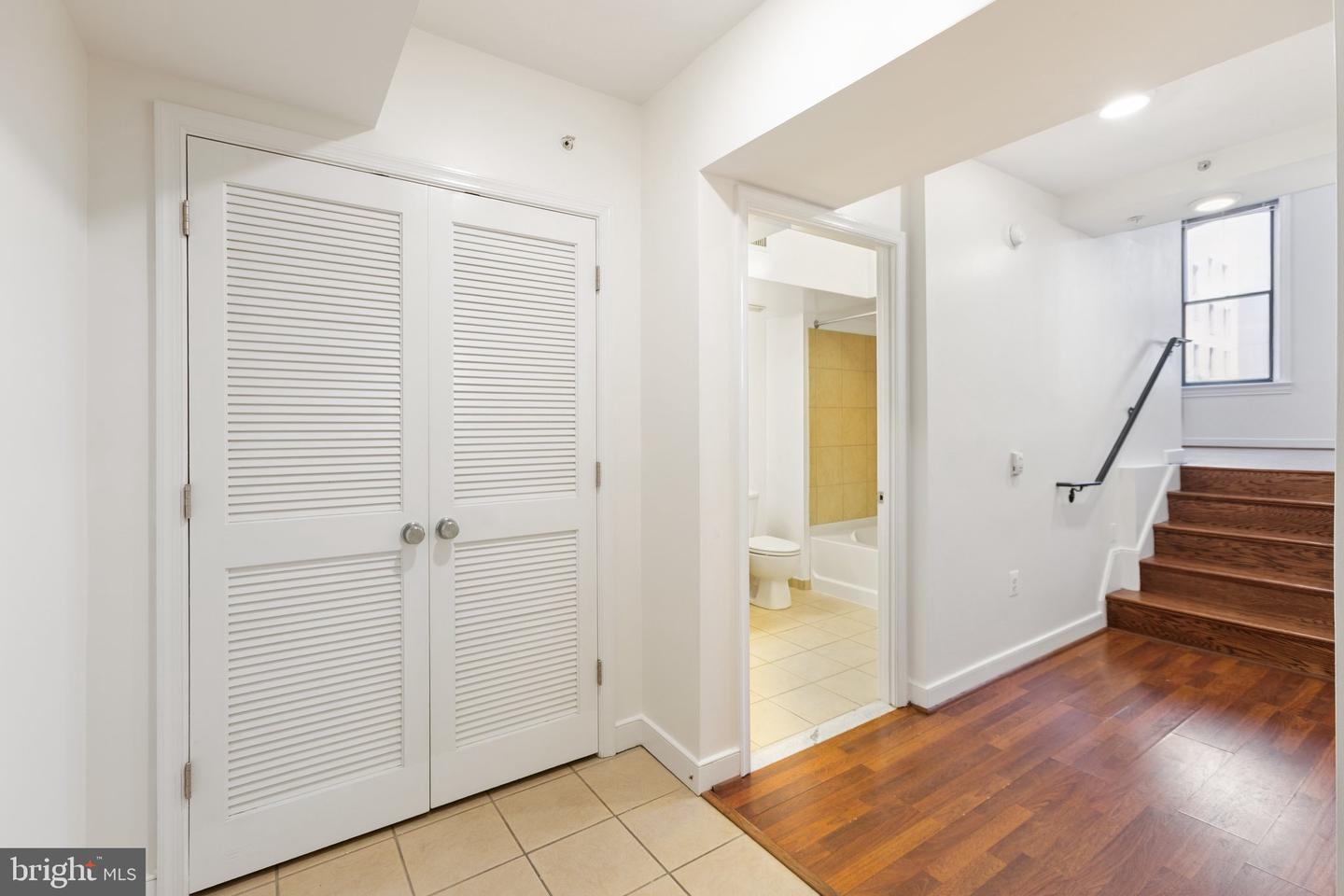 616 E NW #217, Washington, DC 20004 — photo 2
