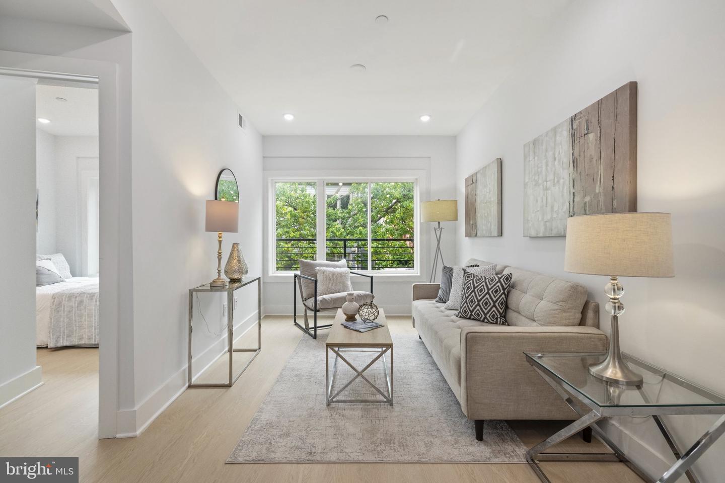 1650 Columbia Rd NW #301 — photo