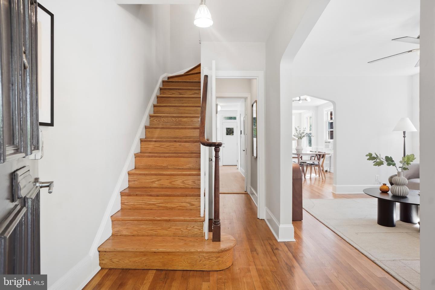 4433 13th St NE — photo