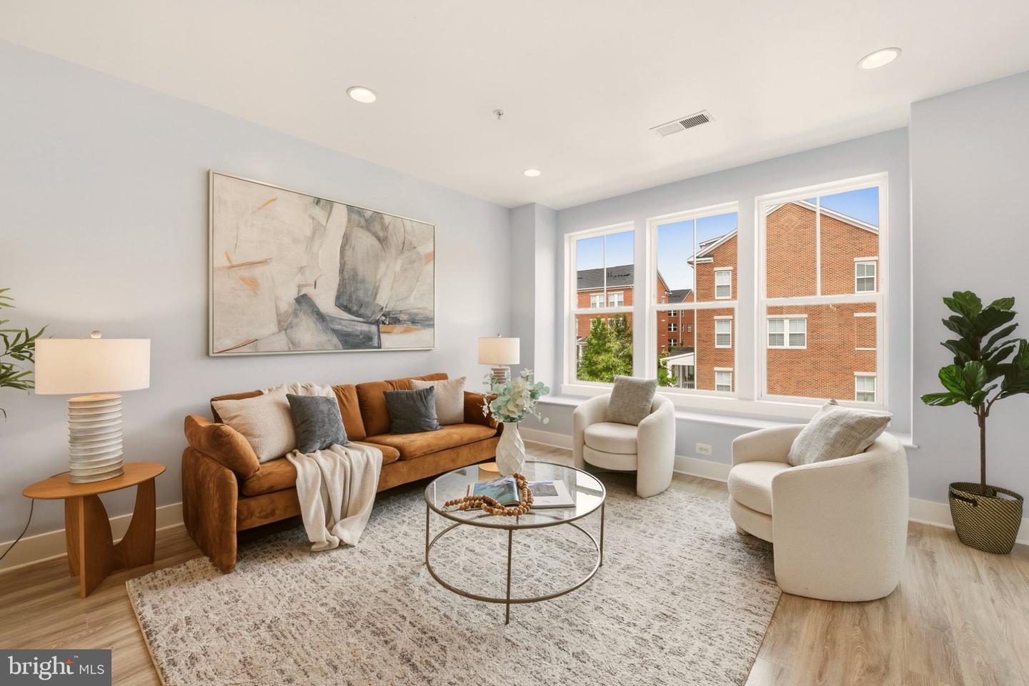 1231 Wynton Pl NE — photo