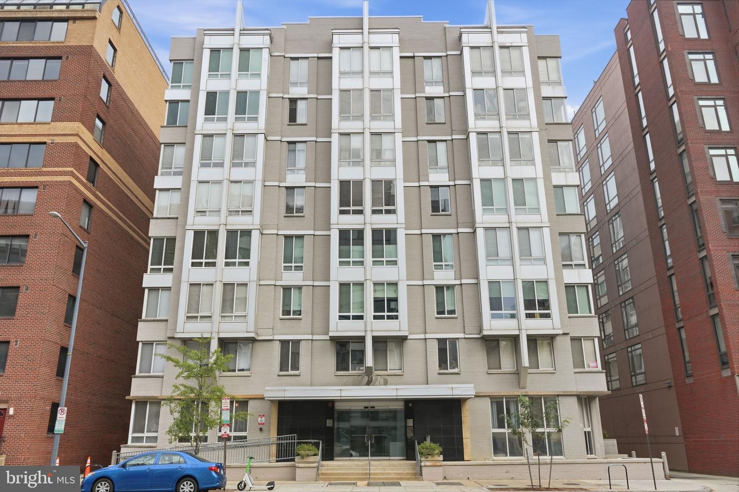1225 13th St NW #110 — photo
