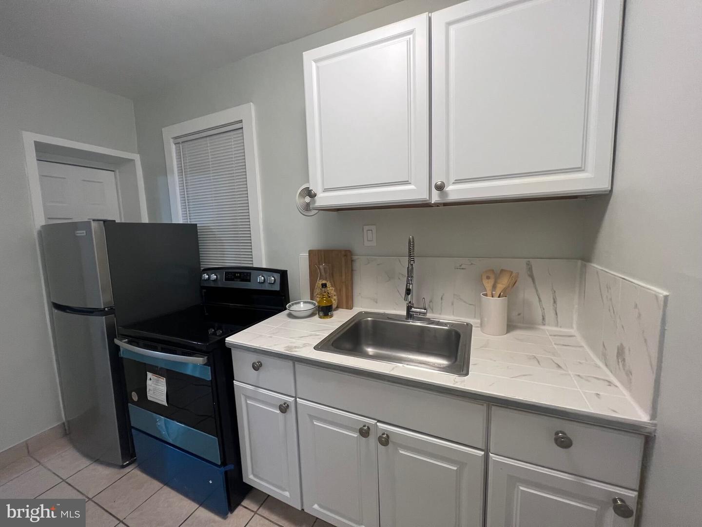 1215 Randolph St NW #4 — photo
