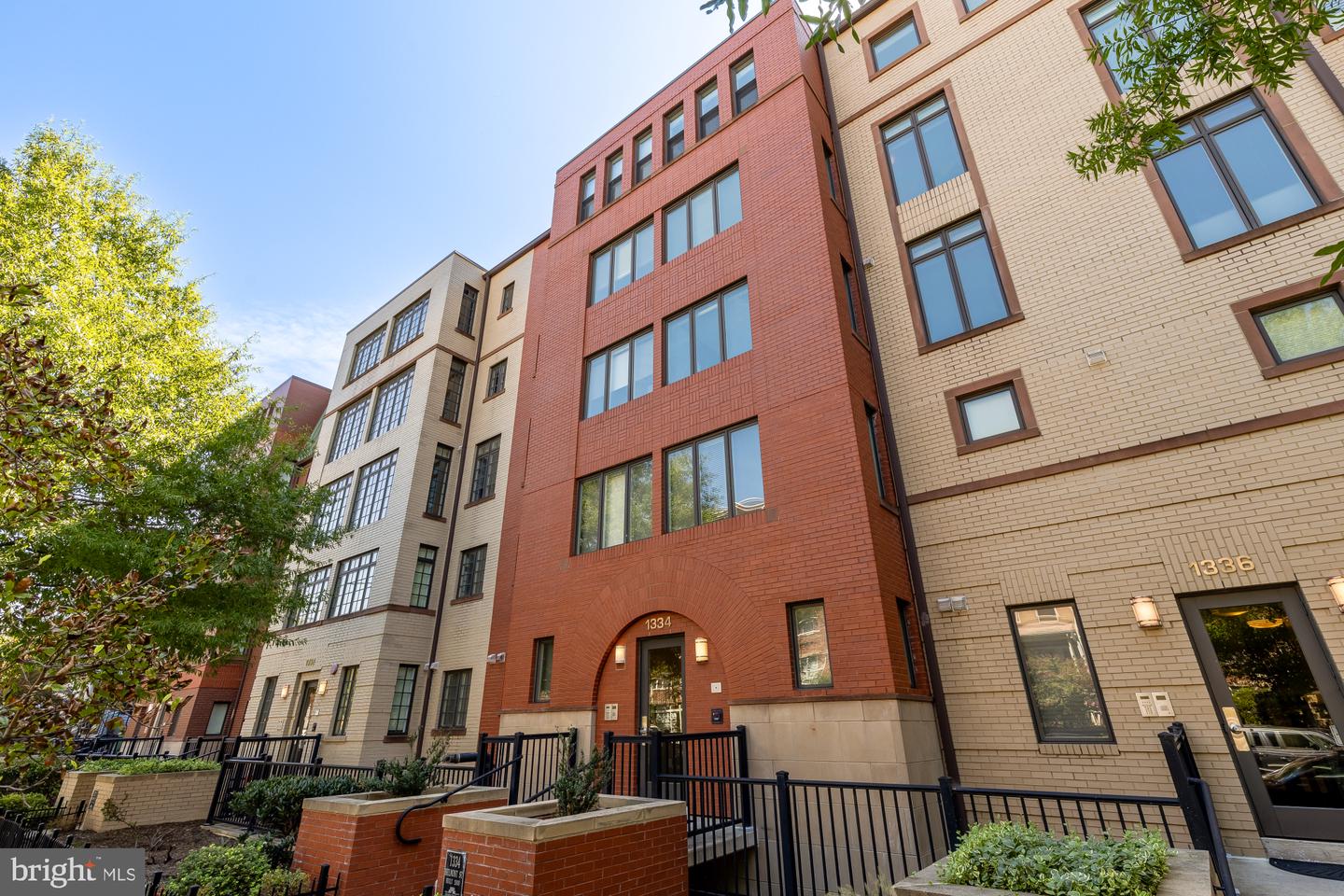 1334 Belmont St NW #302 — photo