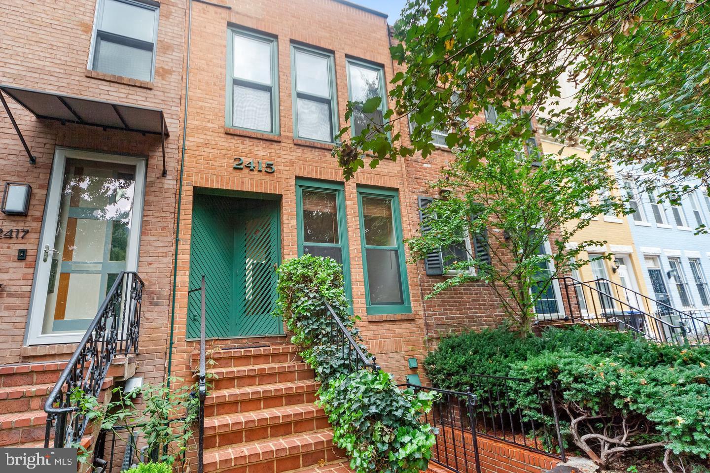 2415 I St NW — photo