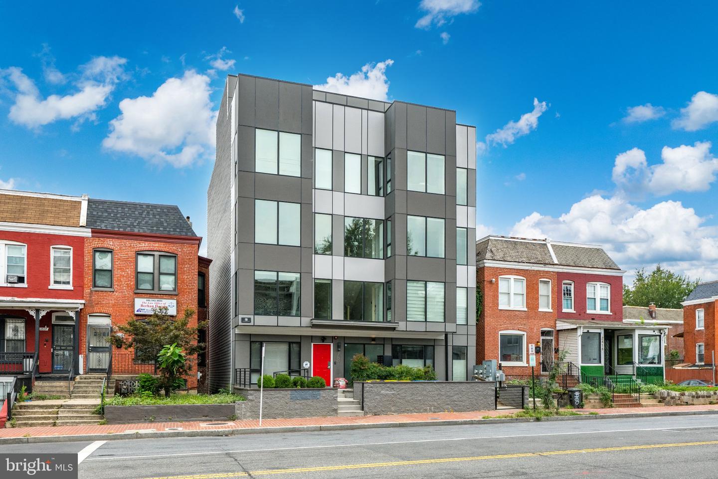2812 Georgia Ave NW #4 — photo