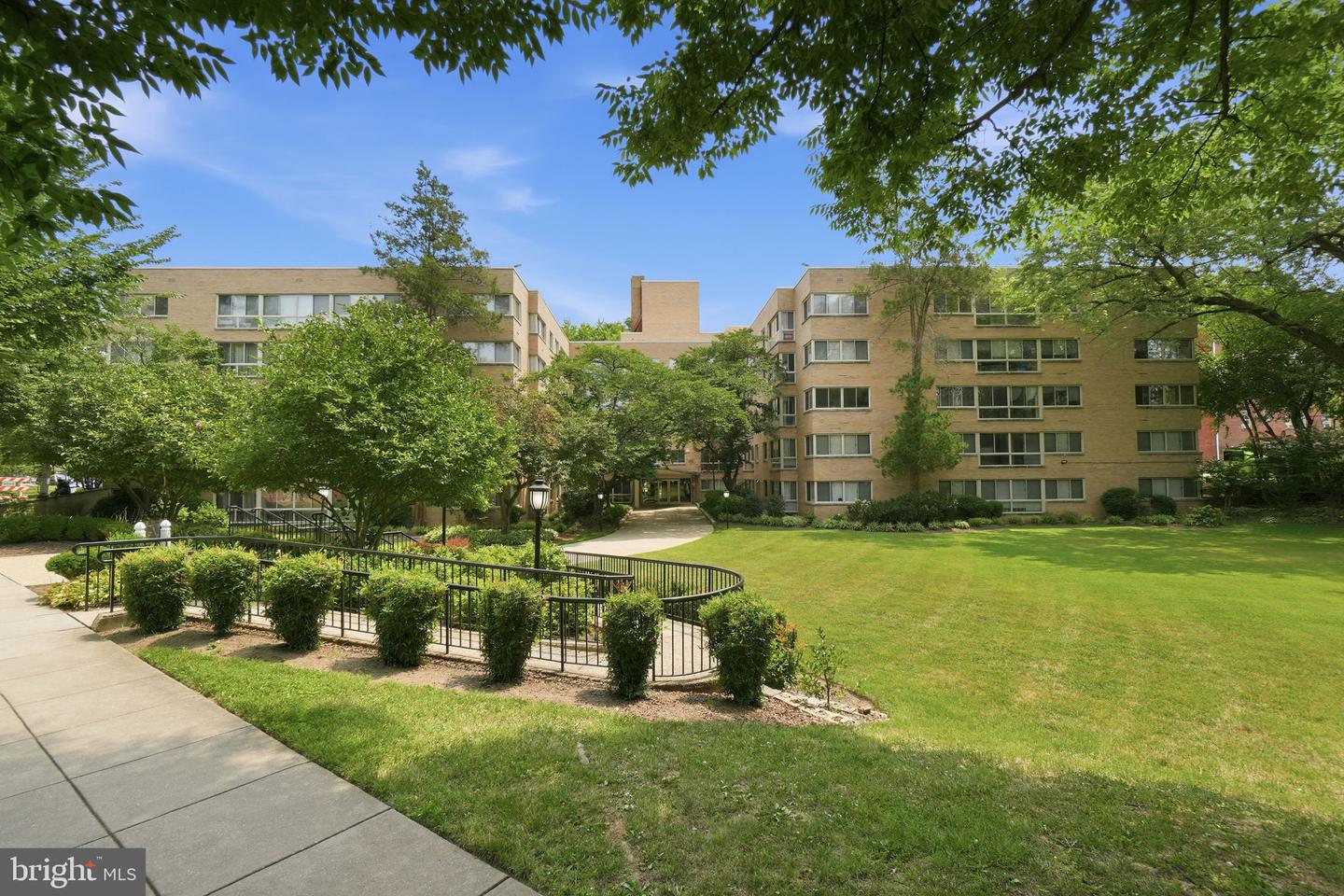 6445 Luzon Ave NW #208 — photo
